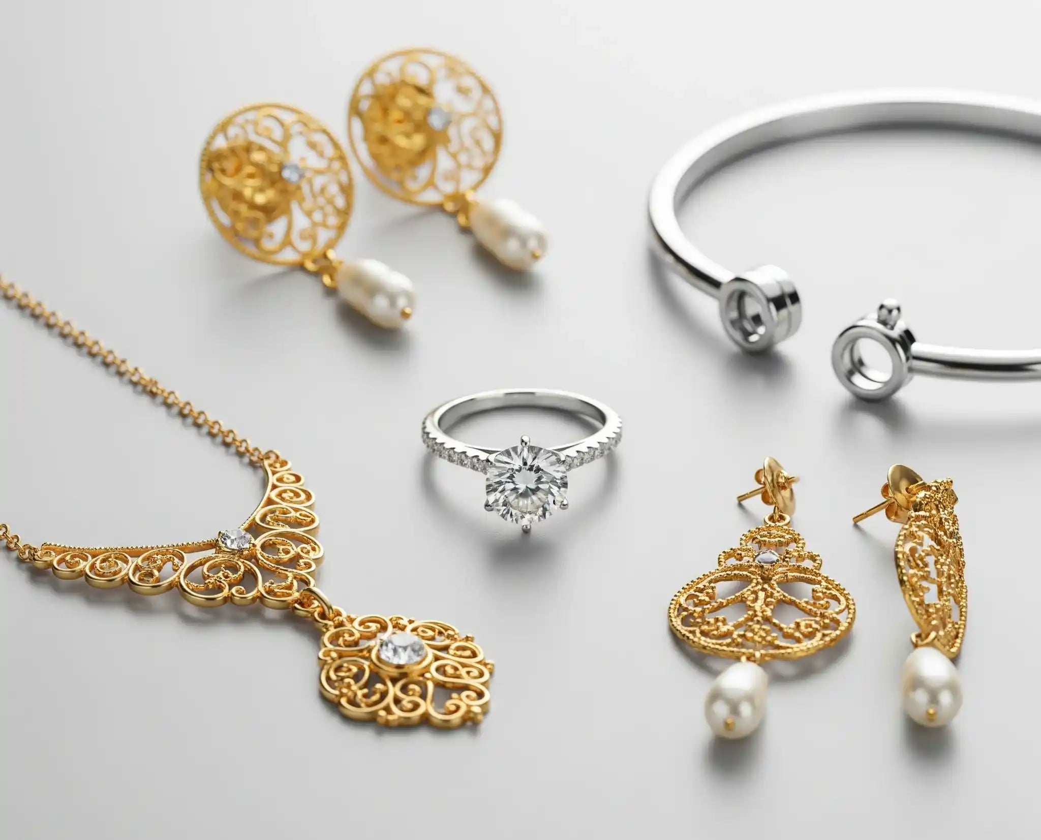 Ways to Sell Diamonds, Rings, and Jewelry: Your Ultimate Guide