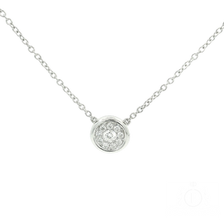 Round Pendant in White Gold with Diamonds