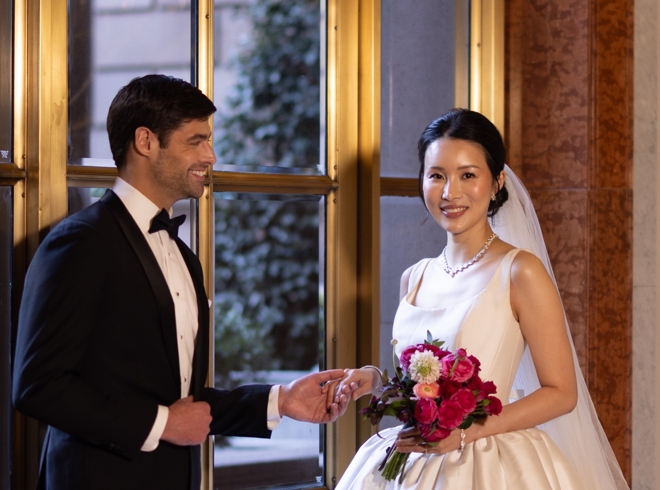 Flowers Statement Diamonds Necklace  (50.09 Ct. Tw.)