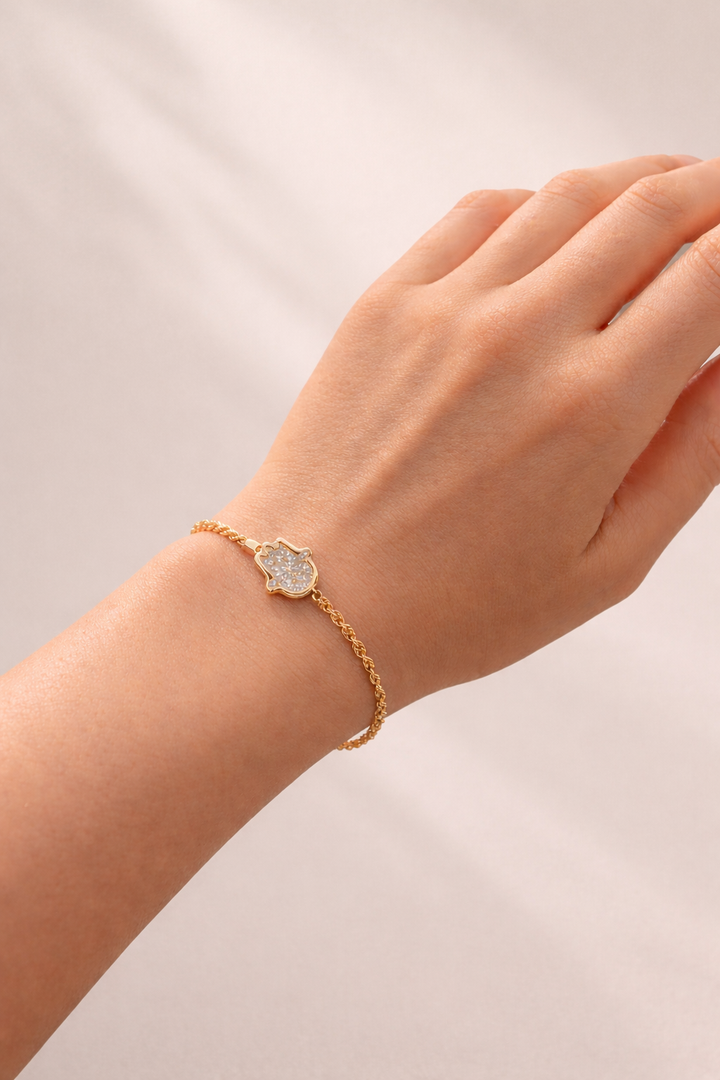 Hamsa Bezel in Yellow Gold Bracelet (1.12ctw)