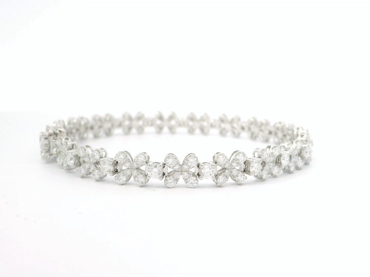 Four Petals Flowers Tennis Bracelet