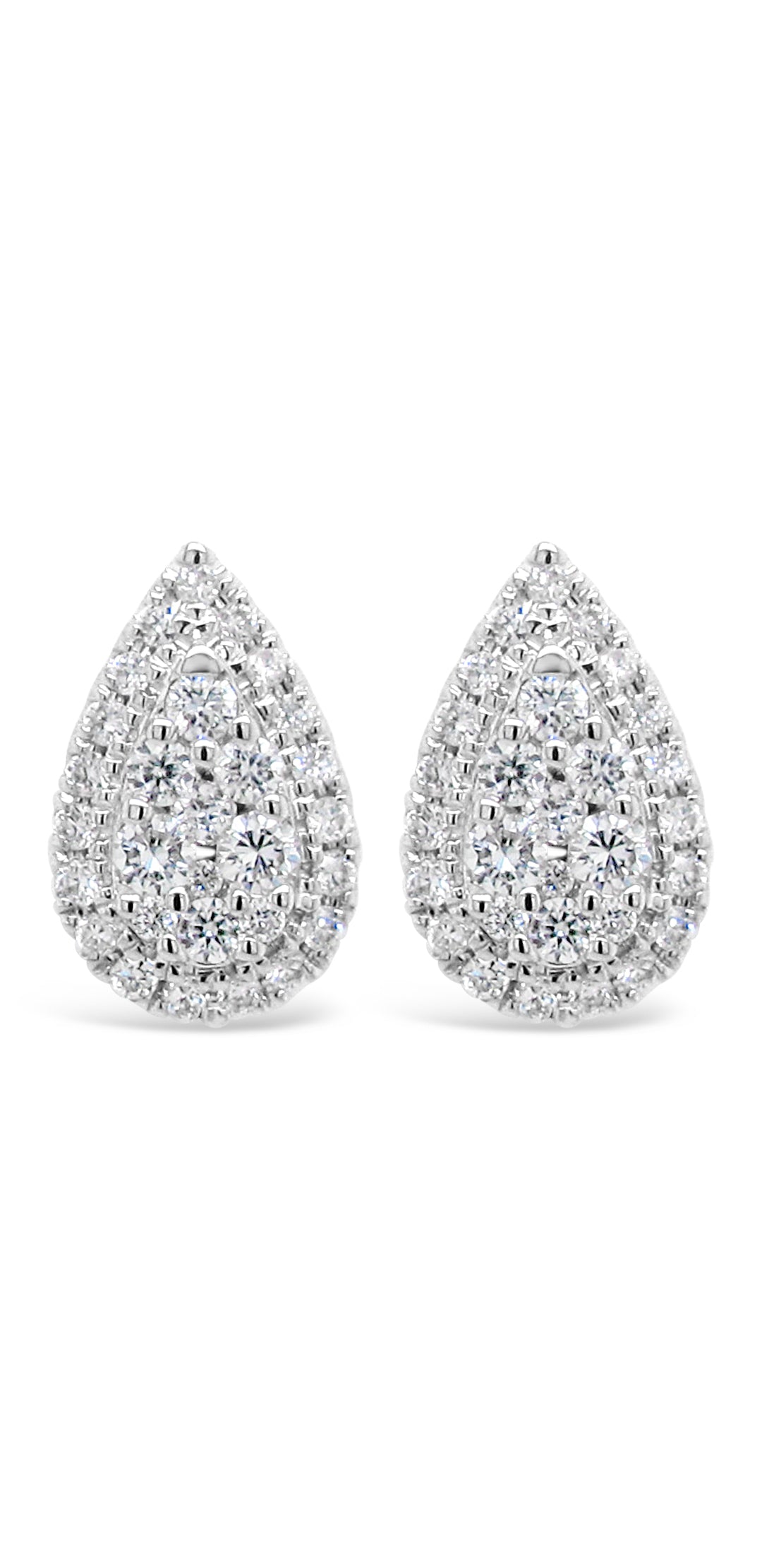 Pear Halo Cluster Diamonds Studs for Rent