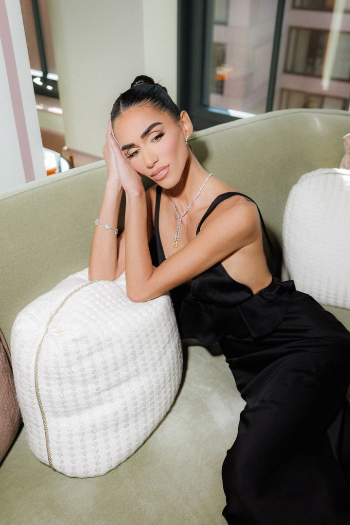 Split Drop Pear Shape Necklace with Fancy Yellow Diamond for Rent