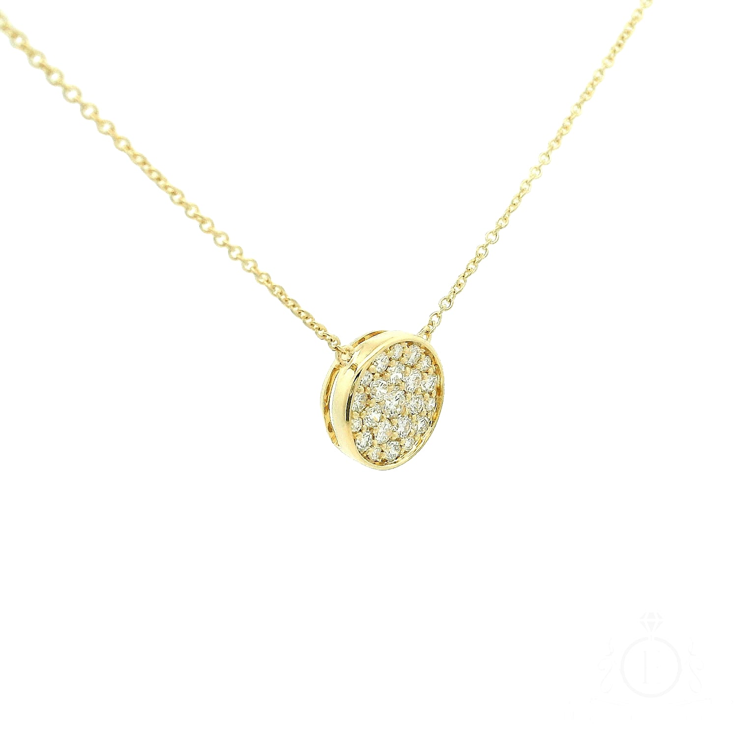 Round Pendants in Yellow and White Colors with Diamonds for Rent