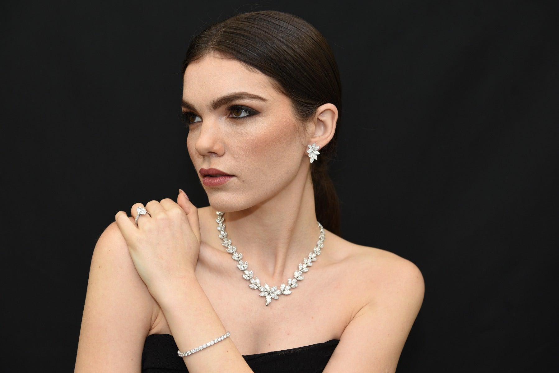 Flower Statement Diamonds Necklace - Elgrissy Diamonds