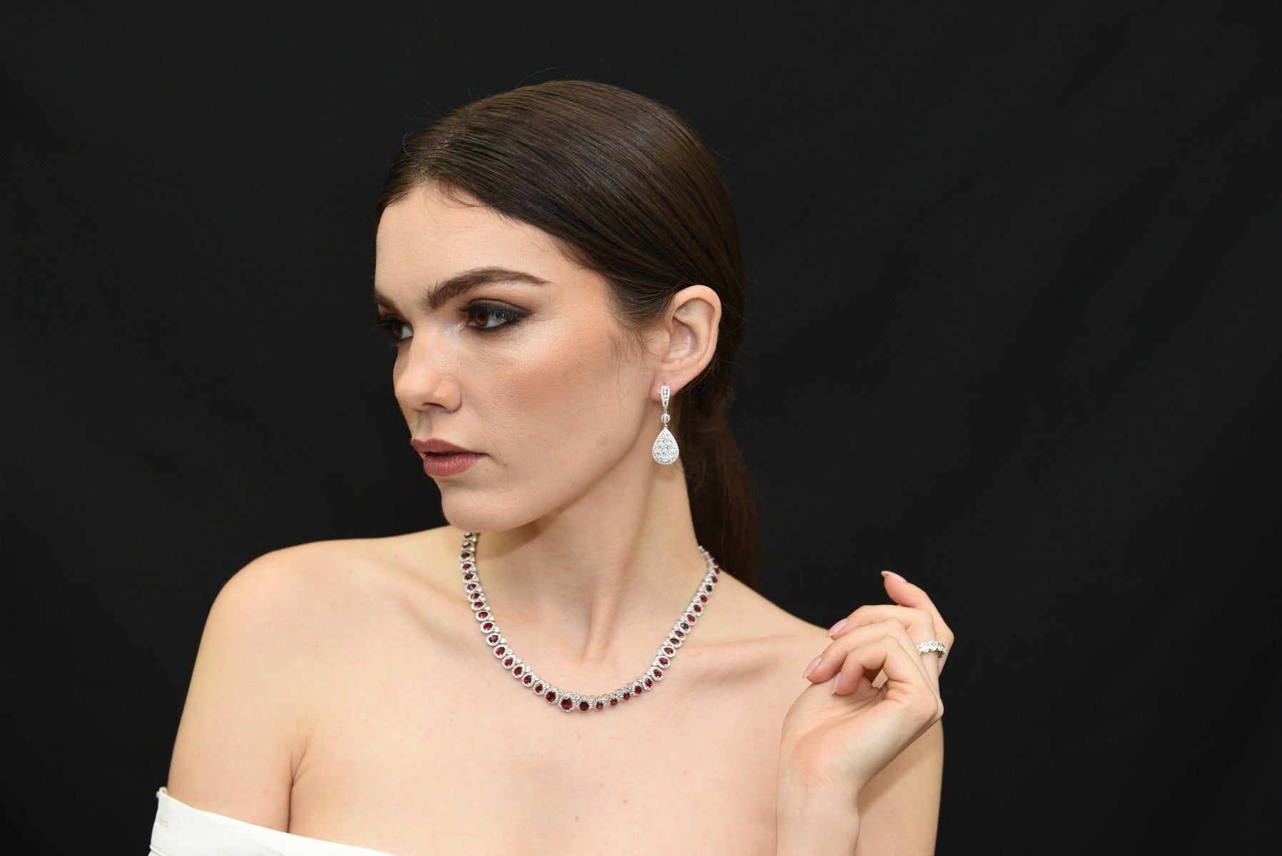 Ruby Halo Pear shape Necklace - Elgrissy Diamonds