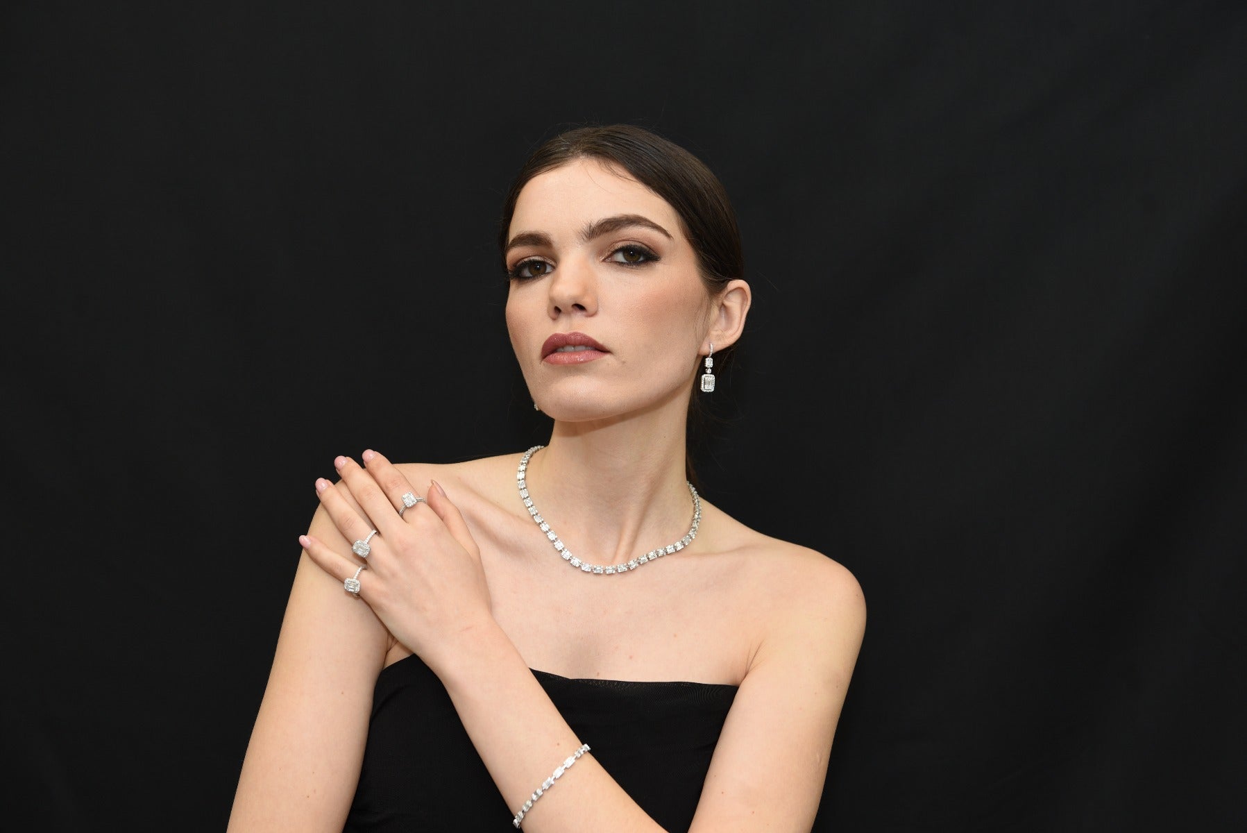 Emerald Illusion Statement Necklace - Elgrissy Diamonds