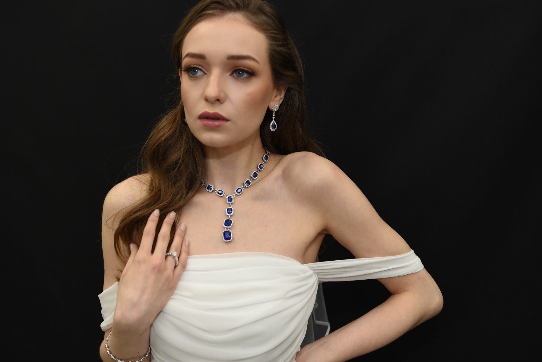 Elegant Sapphire Earrings - Elgrissy Diamonds