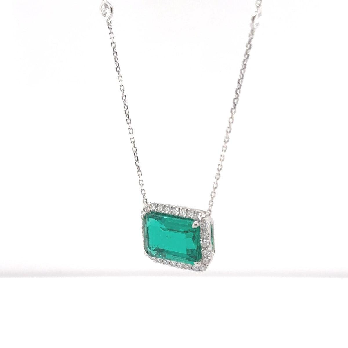 Green Emerald Halo Necklace White Gold - Elgrissy Diamonds