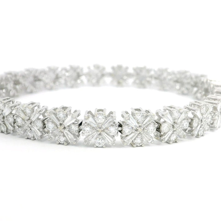 Flowers Shape Tennis Bracelet - Elgrissy Diamonds