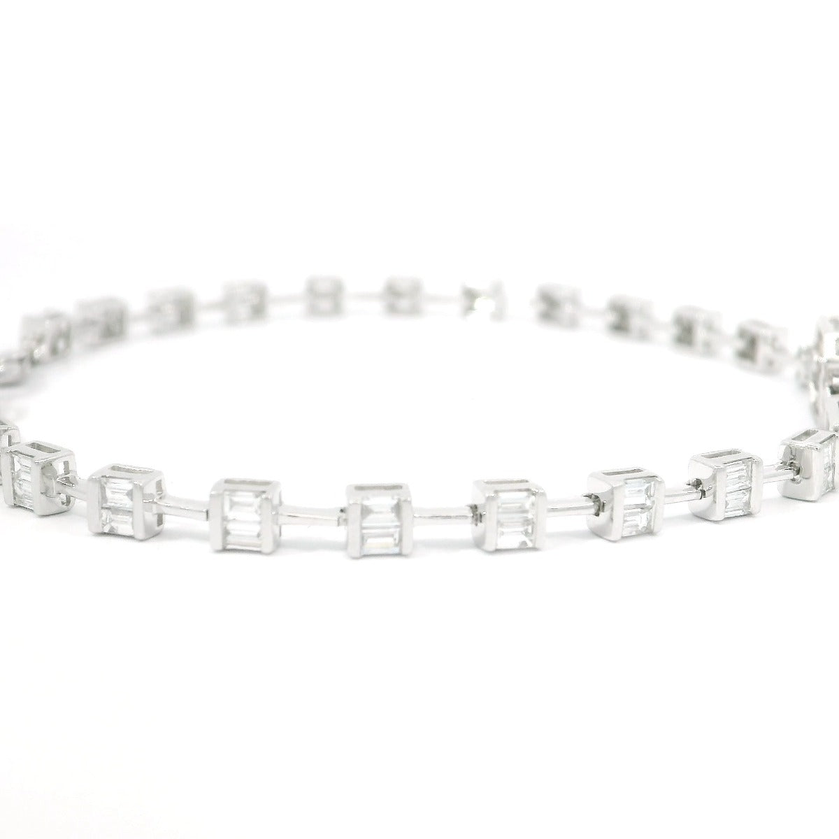 Tapered Baguette Link Diamonds Bracelet - Elgrissy Diamonds