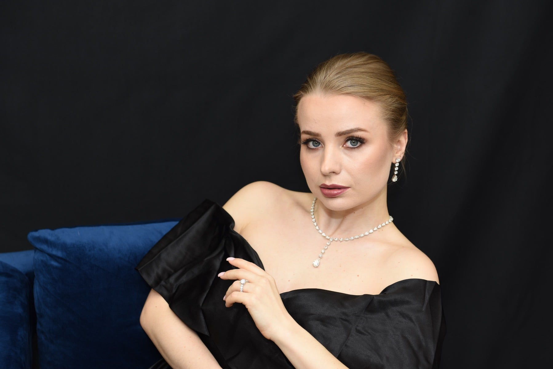 Pear Shape Diamonds Lariat Necklace - Elgrissy Diamonds